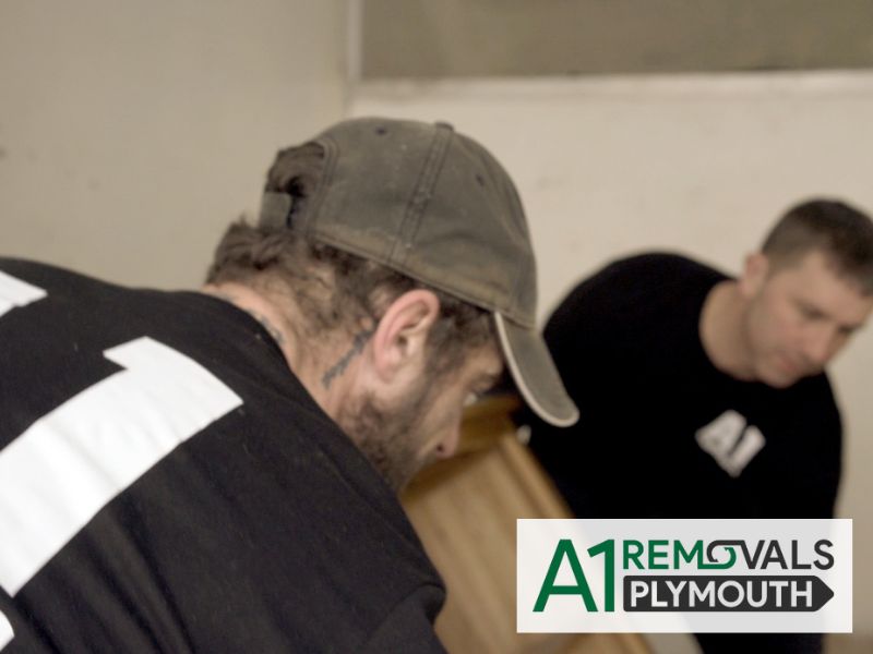 Plymouth_PL1_Removals_Company